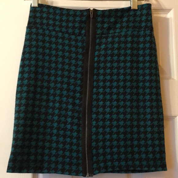 Audrey 3+1 Dresses & Skirts - Audrey 3+1 mini skirt